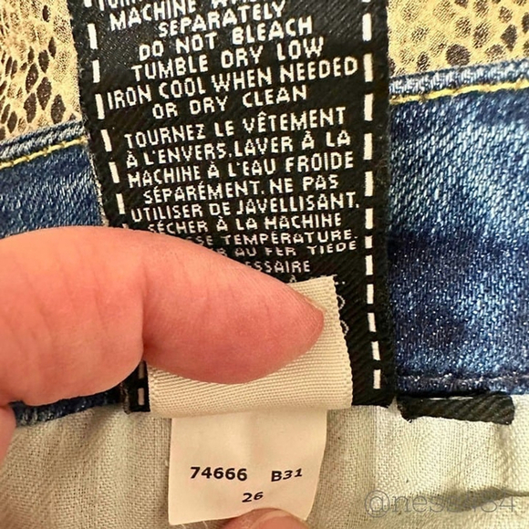 7For All Mankind Distressed High Waist Ankle Skinny Size 26 - Picture 8 of 8